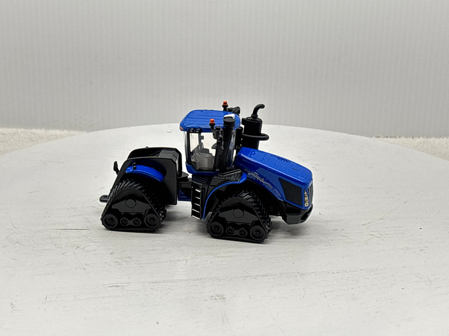 1/64 New Holland T9.700 SmartTrax