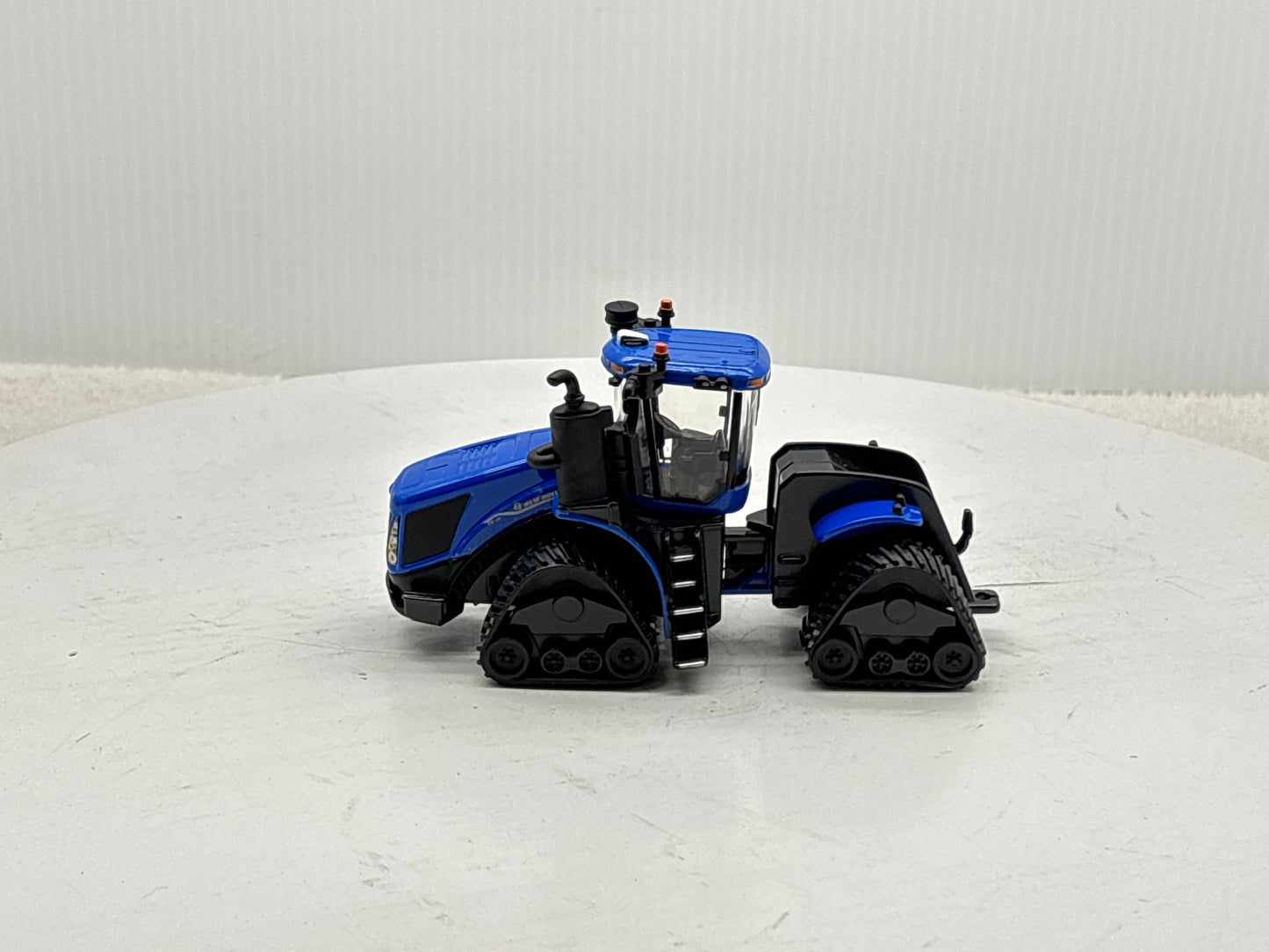 1/64 New Holland T9.700 SmartTrax