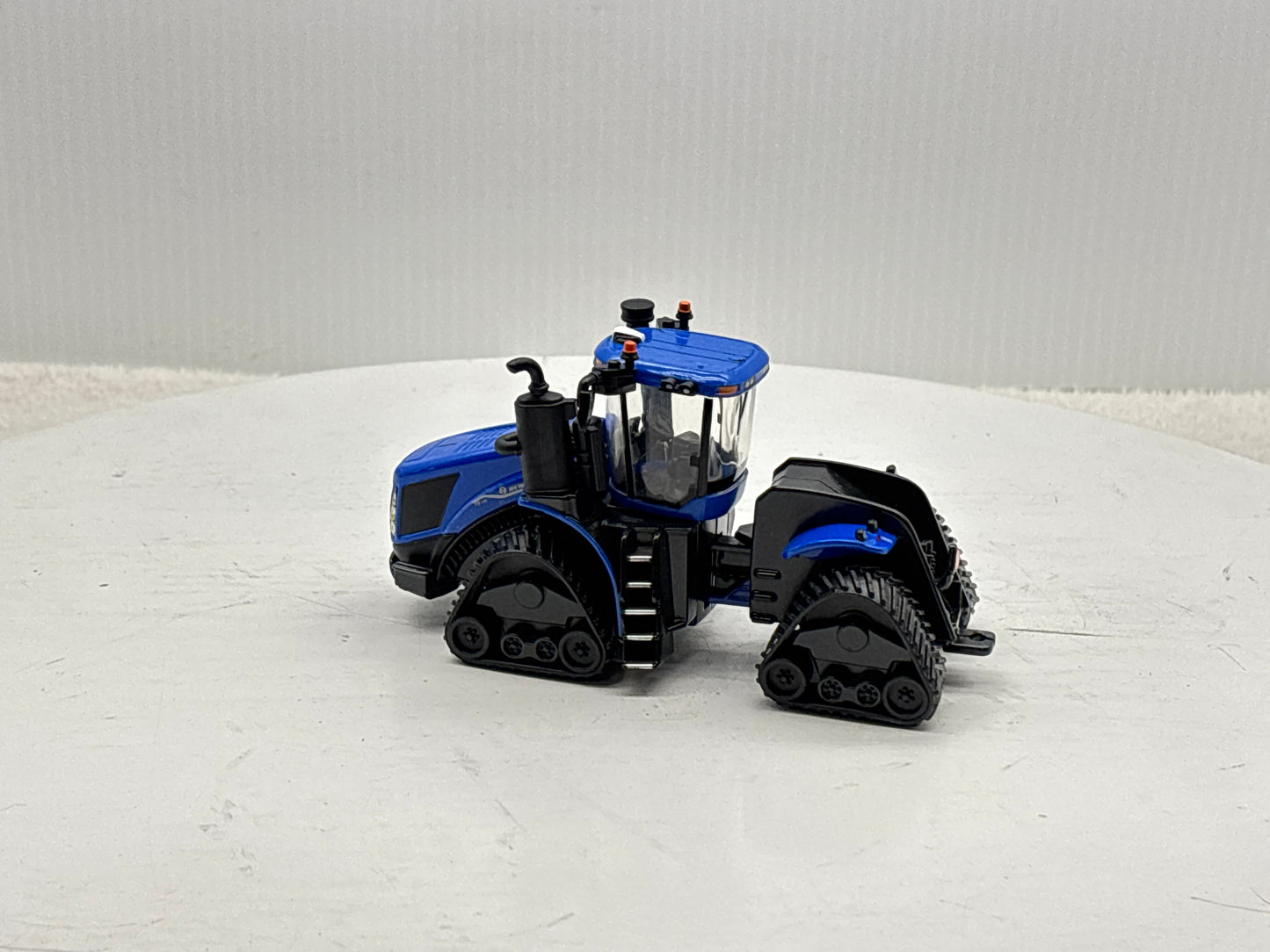 1/64 New Holland T9.700 SmartTrax