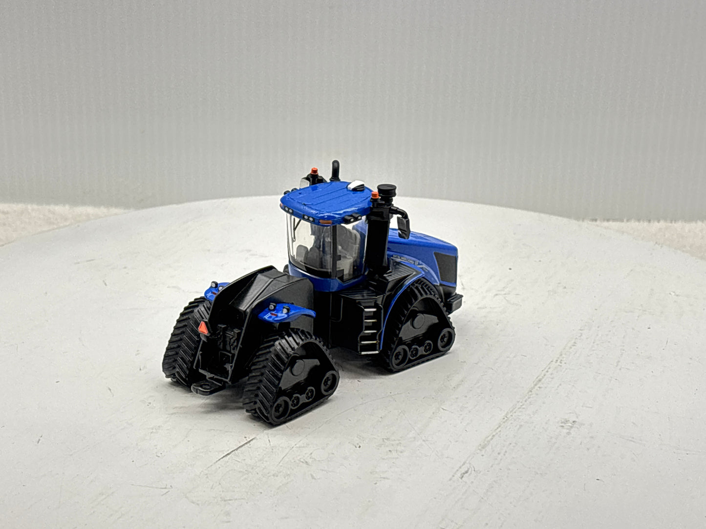 1/64 New Holland T9.700 SmartTrax