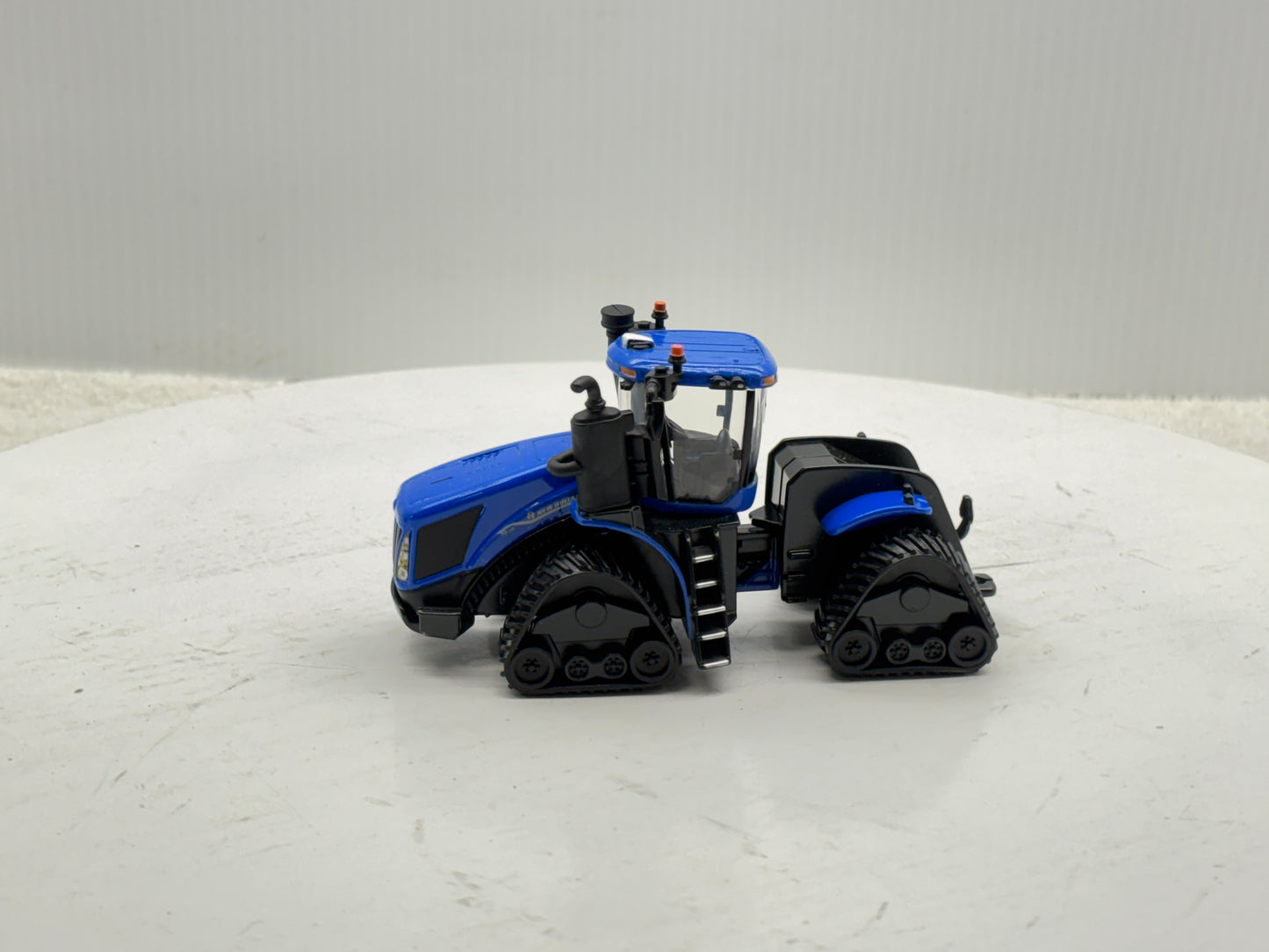 1/64 New Holland T9.700 SmartTrax