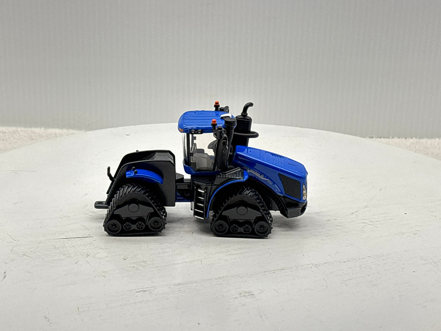 1/64 New Holland T9.700 SmartTrax