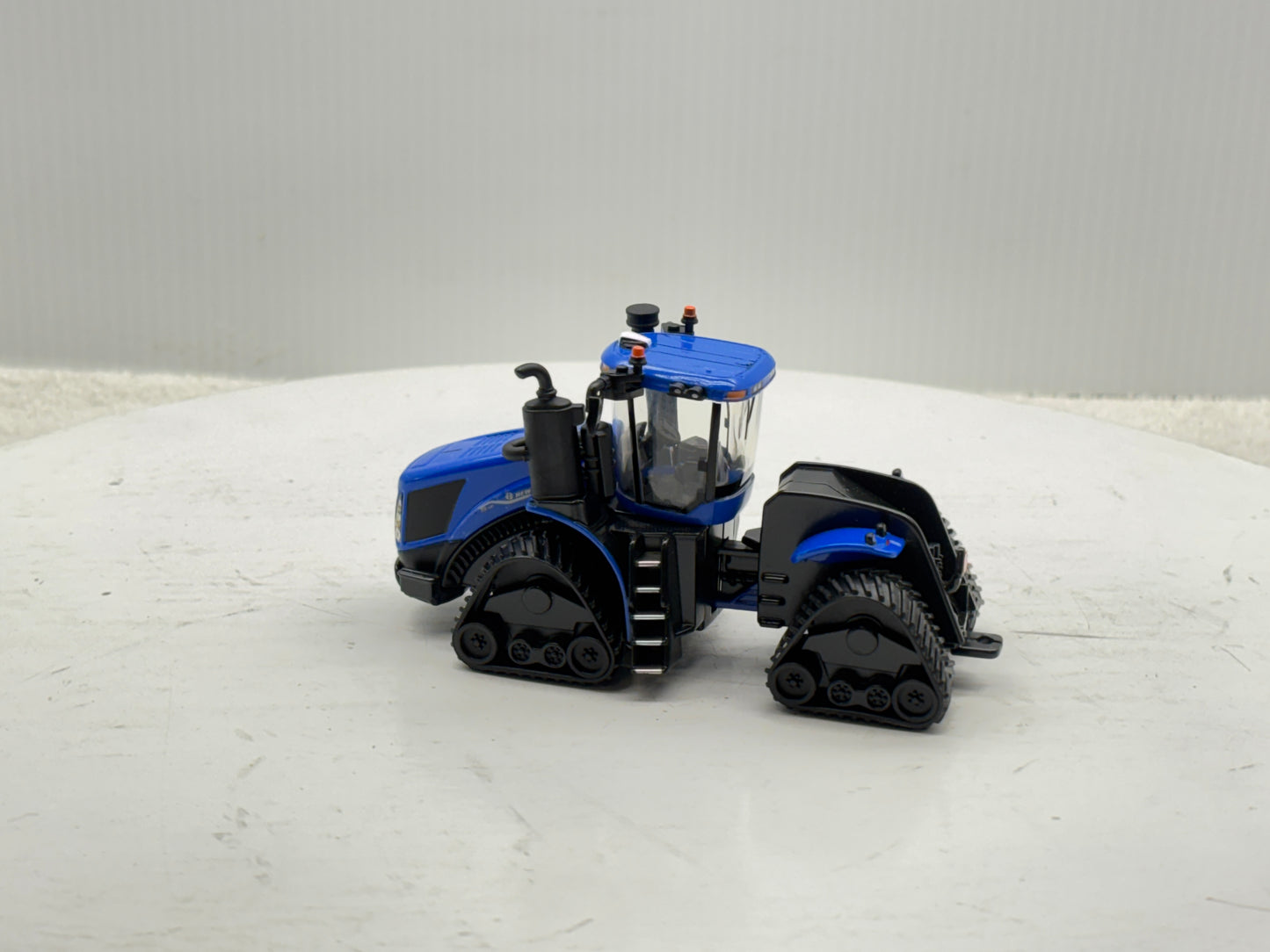 1/64 New Holland T9.700 SmartTrax