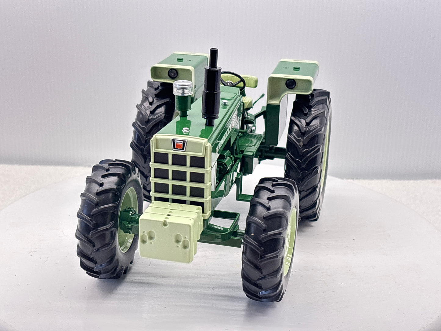 1/16 Oliver 1650 FWA