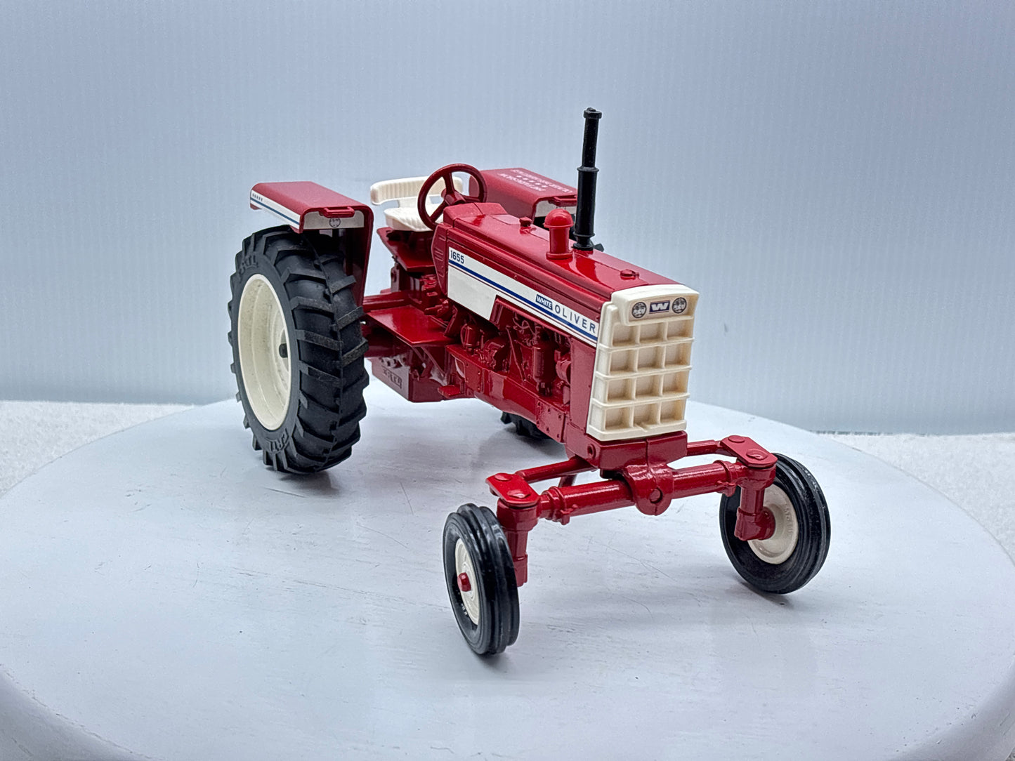 1/16 Oliver 1655 Farm Show Edition