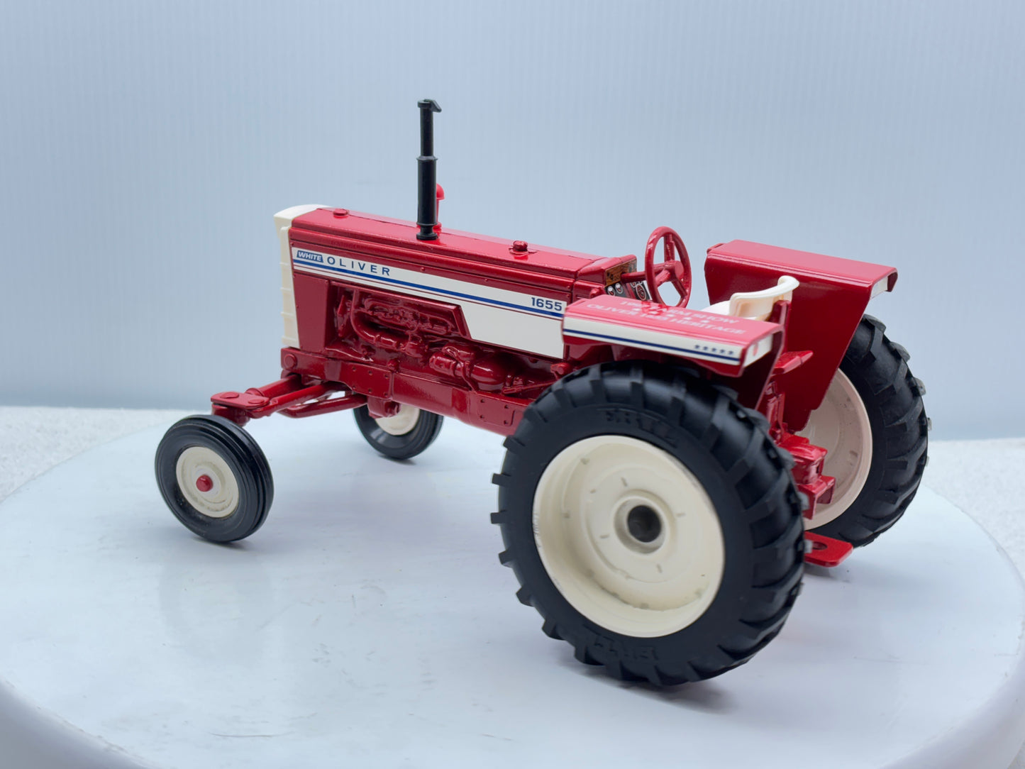1/16 Oliver 1655 Farm Show Edition