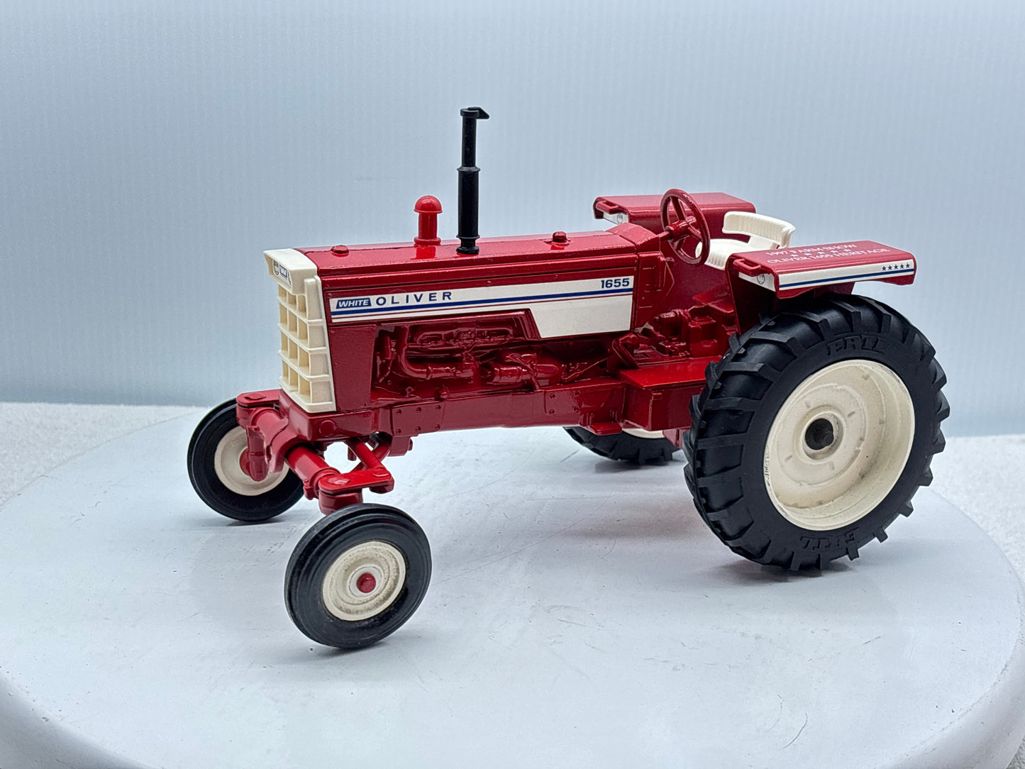 1/16 Oliver 1655 Farm Show Edition