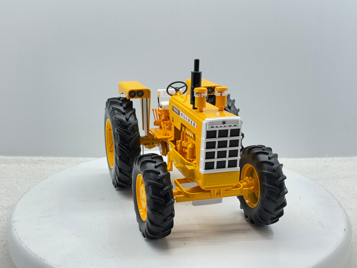 1/16 Oliver 1900 Industrial