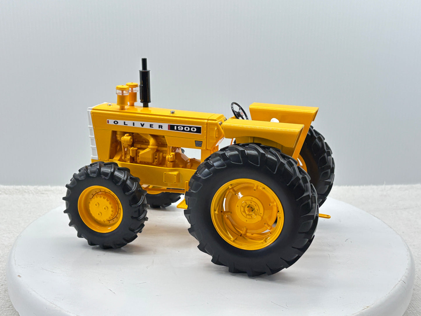 1/16 Oliver 1900 Industrial