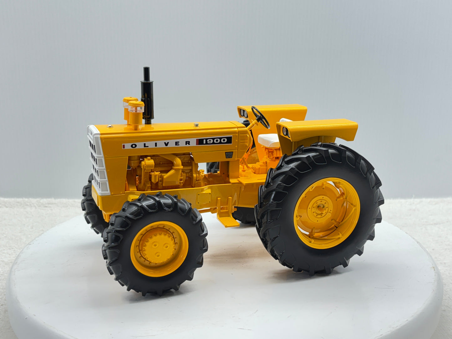 1/16 Oliver 1900 Industrial