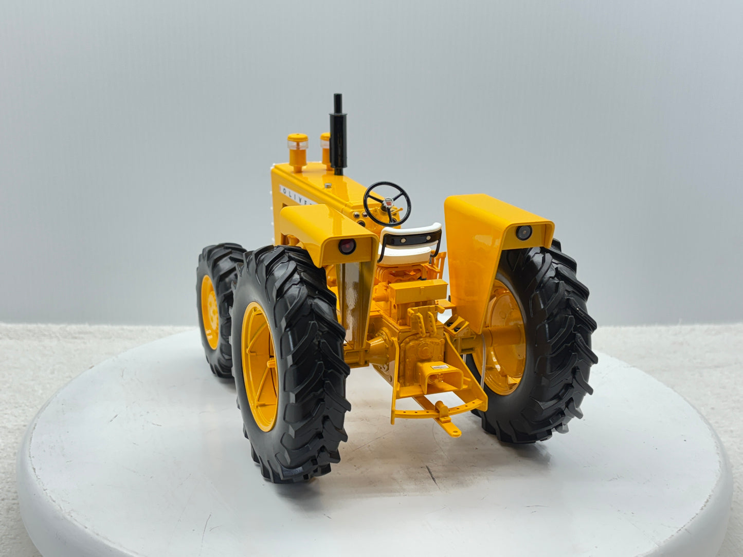1/16 Oliver 1900 Industrial