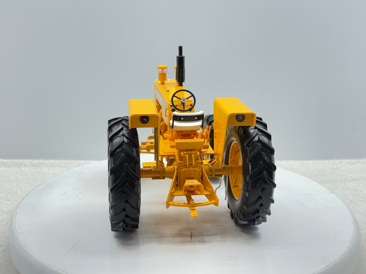 1/16 Oliver 1900 Industrial