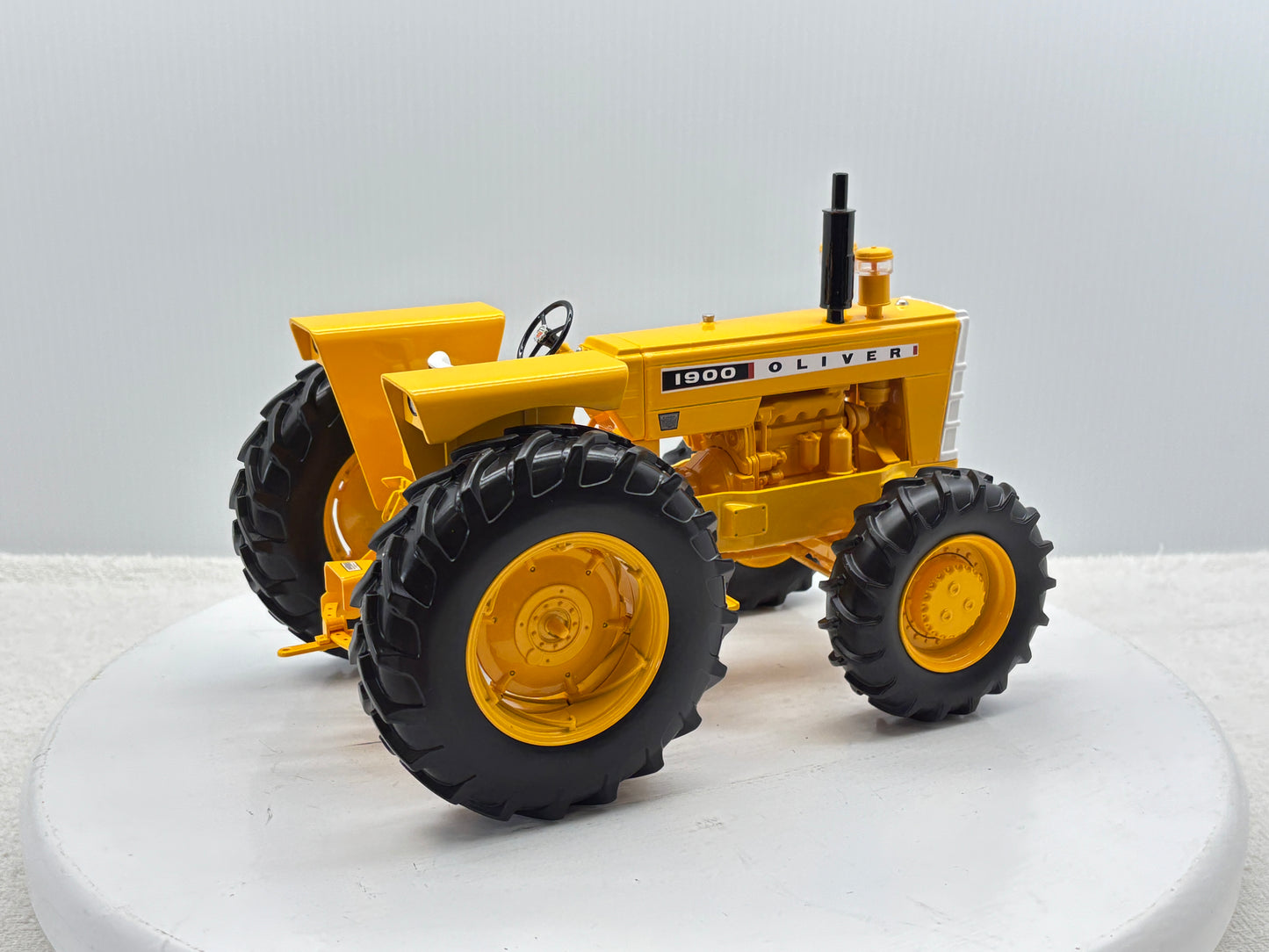 1/16 Oliver 1900 Industrial