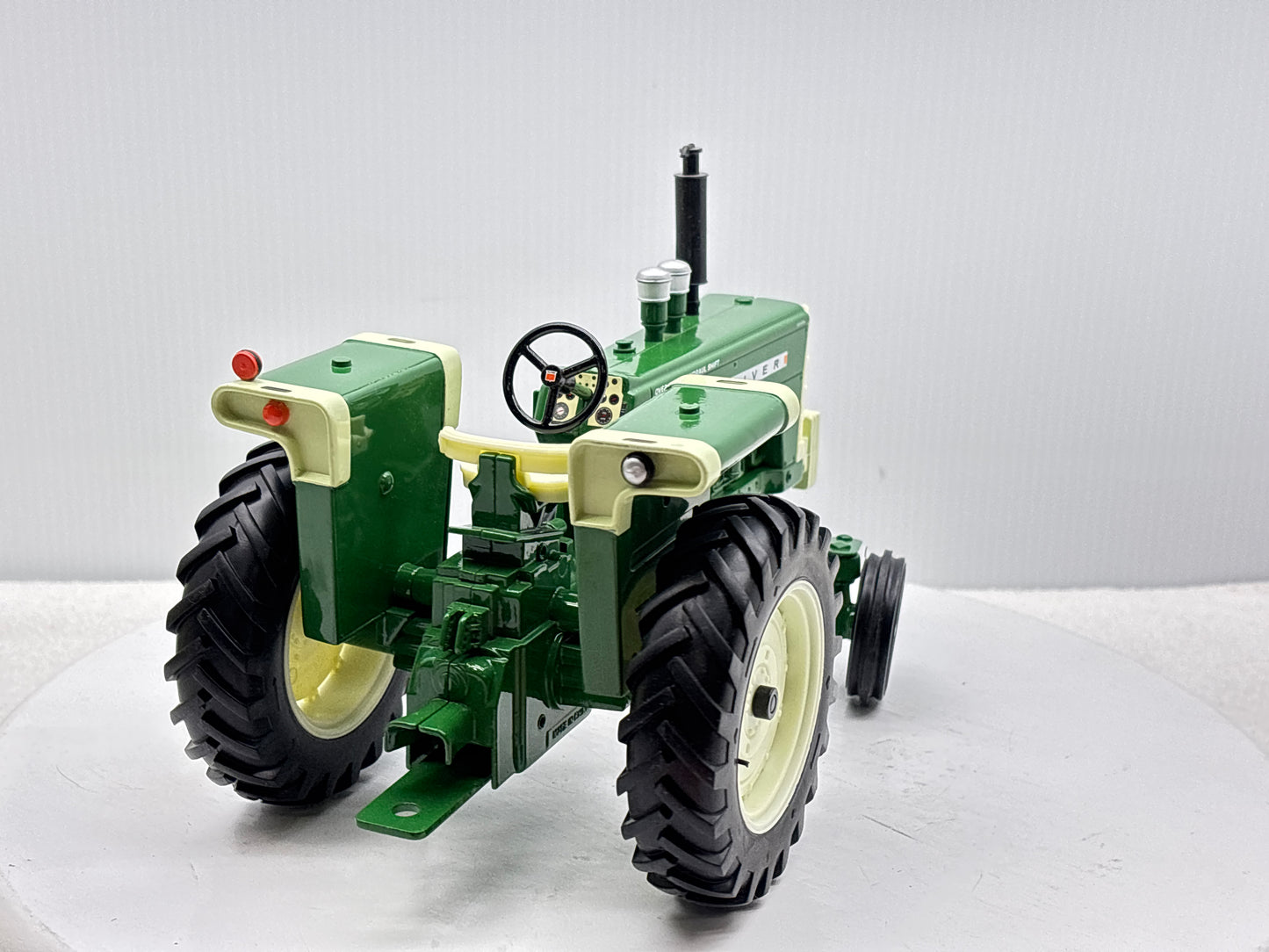 1/16 Oliver 1950-T