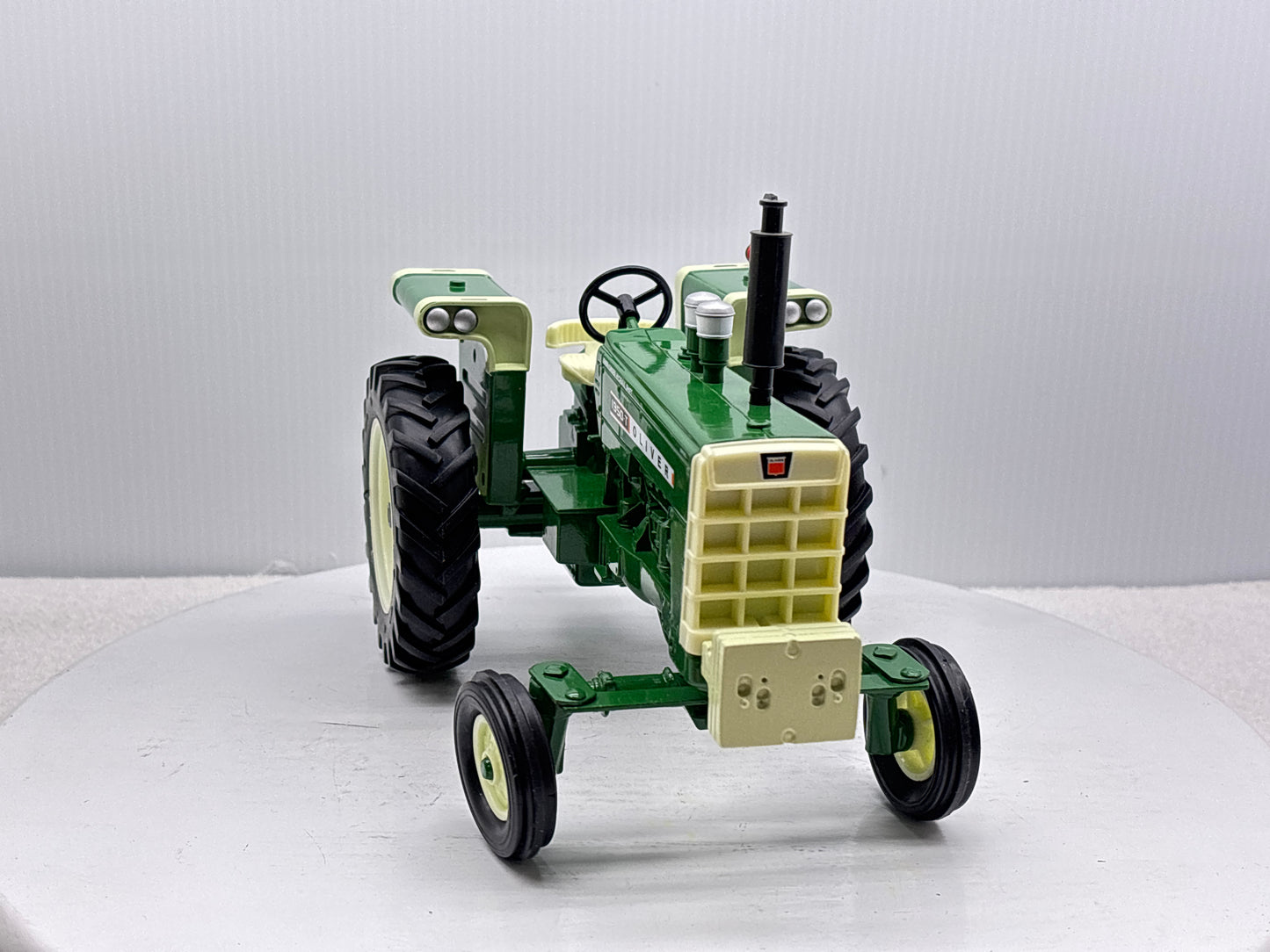 1/16 Oliver 1950-T