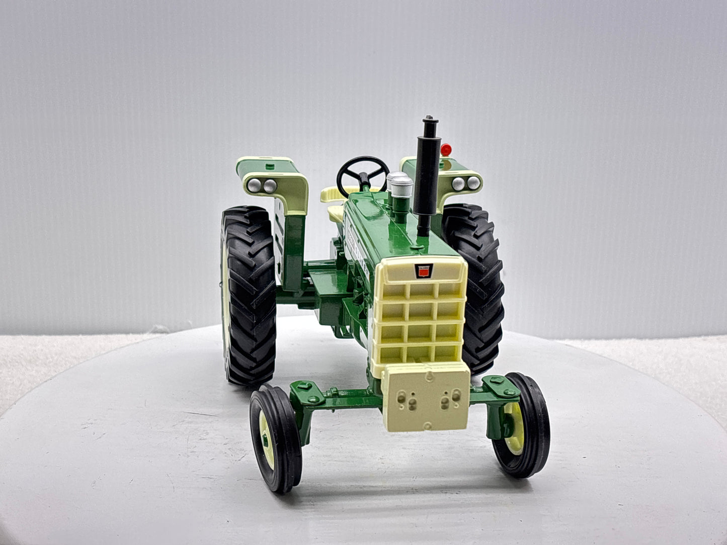 1/16 Oliver 1950-T