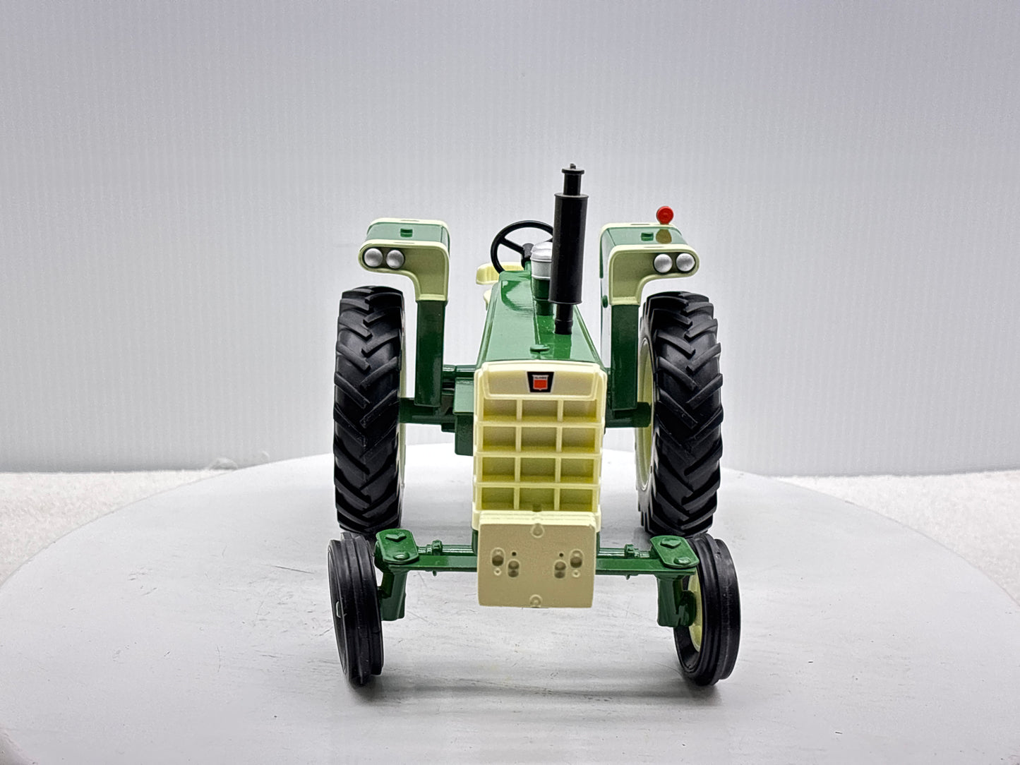 1/16 Oliver 1950-T
