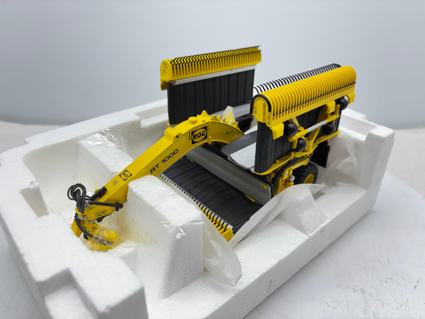 1/32 ROC RT 1000