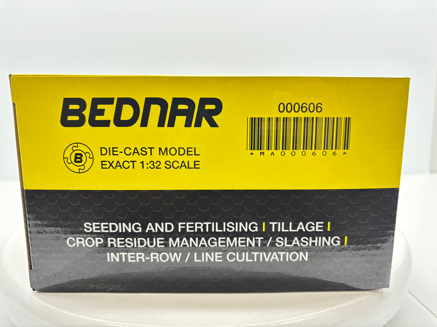 1/32 Bednar Kator KN 8000 Q