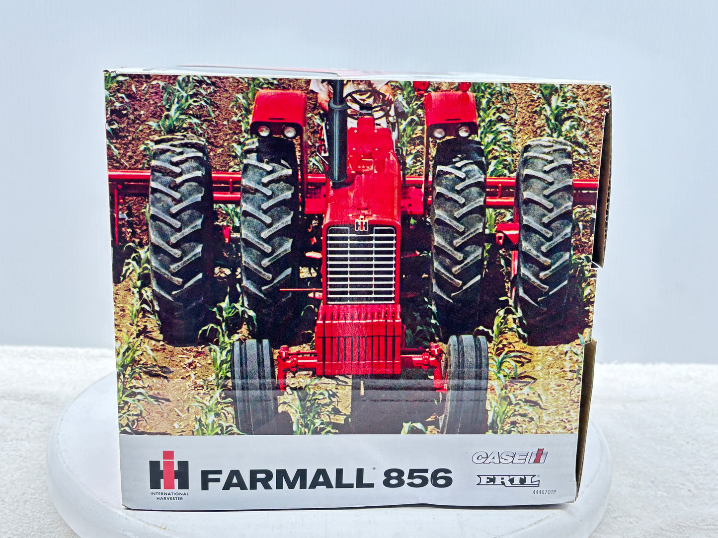 1/16 International 856 Power Series