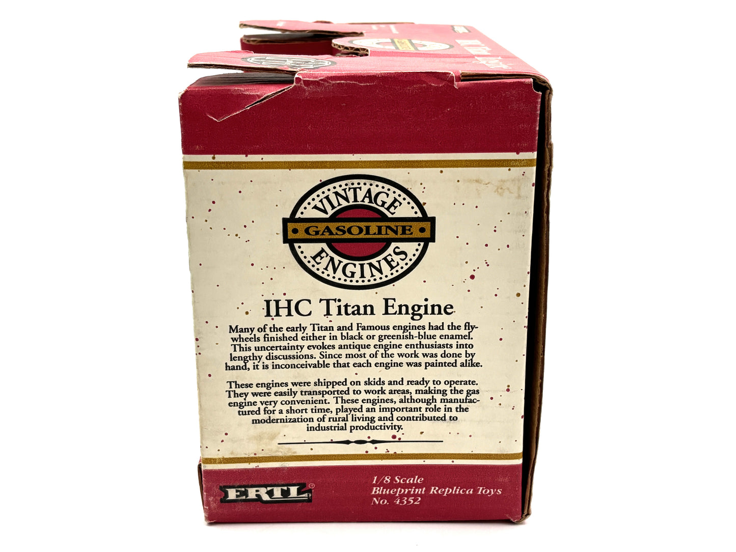 1/8 IHC Titan Engine