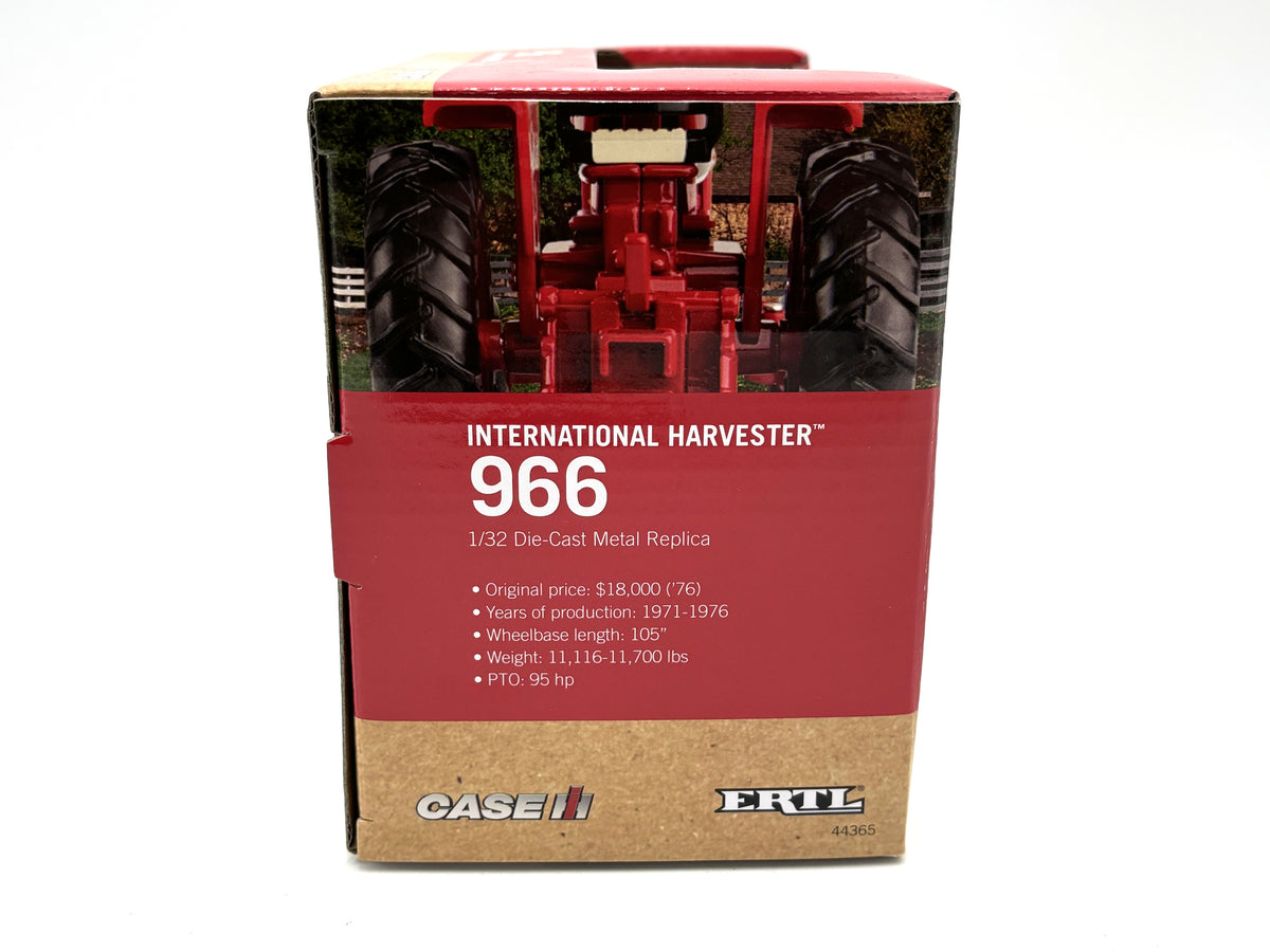 1/32 International 966