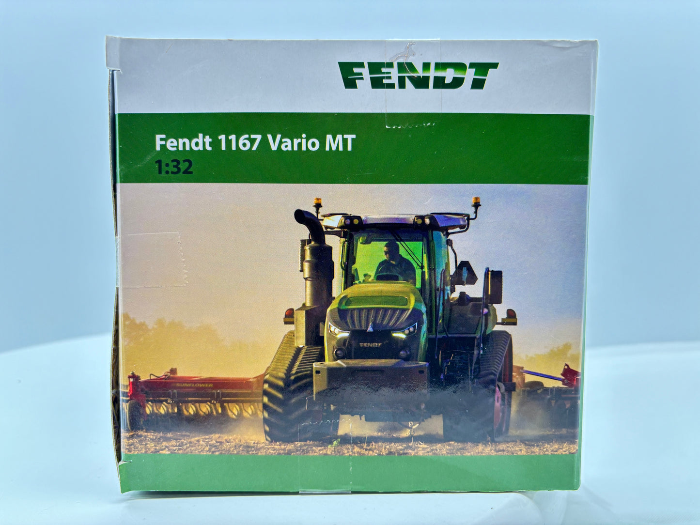 1/32 Fendt 1167 Vario MT