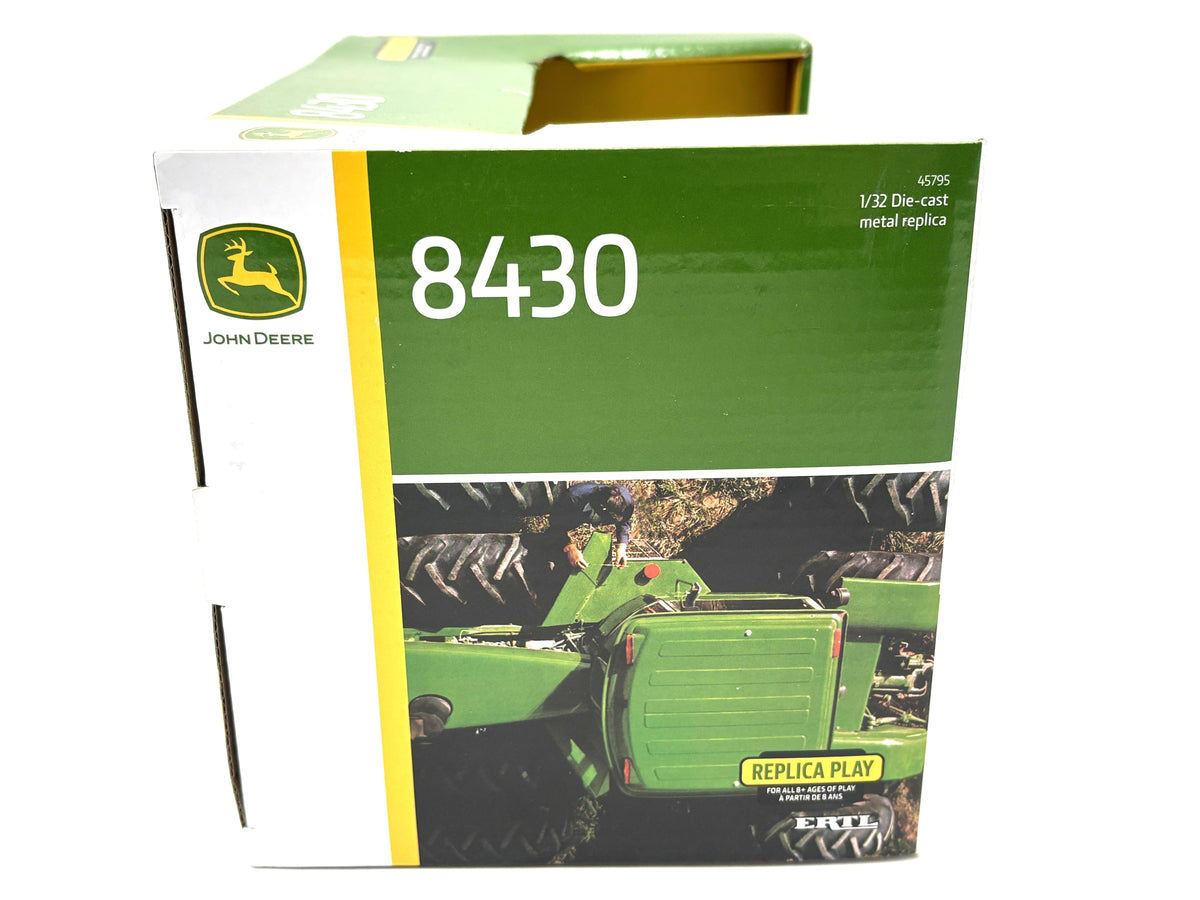 1/32 John Deere 8430 4WD