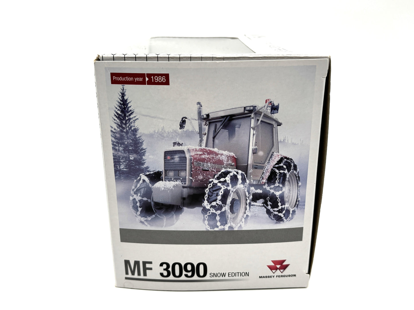 1/32 Massey Ferguson 3090 "Snow Edition"