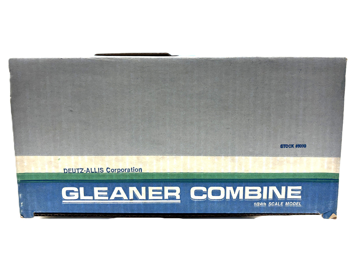1/24 Deutz-Allis Gleaner R6 Green Stripe