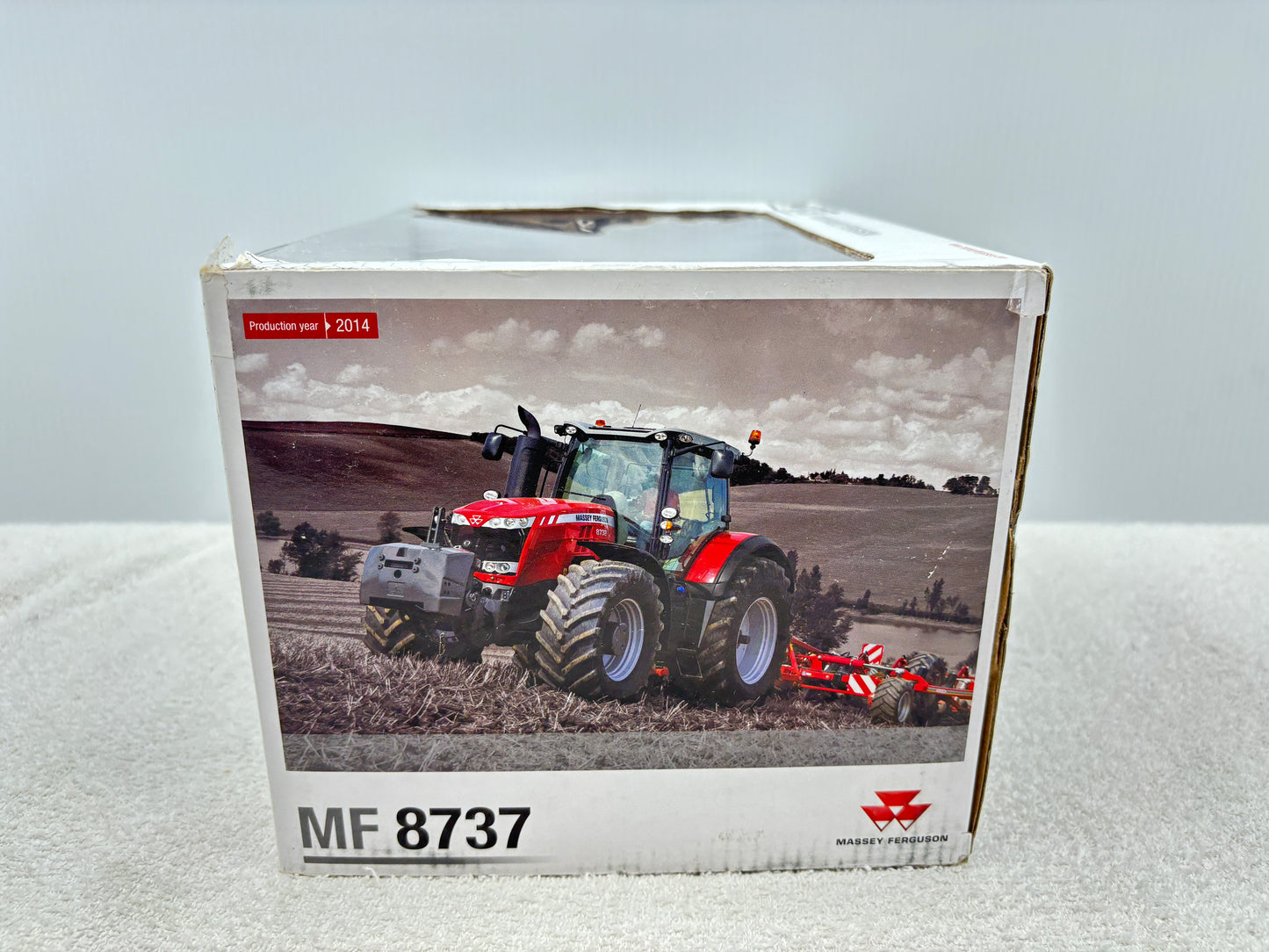 1/32 Massey Ferguson 8737 Duals