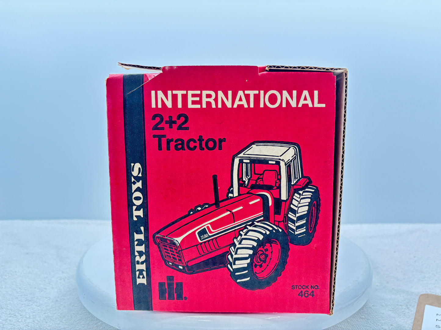 1/16 International 3588