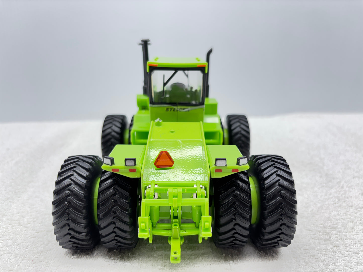 1/32 Steiger Cougar IV KM-280