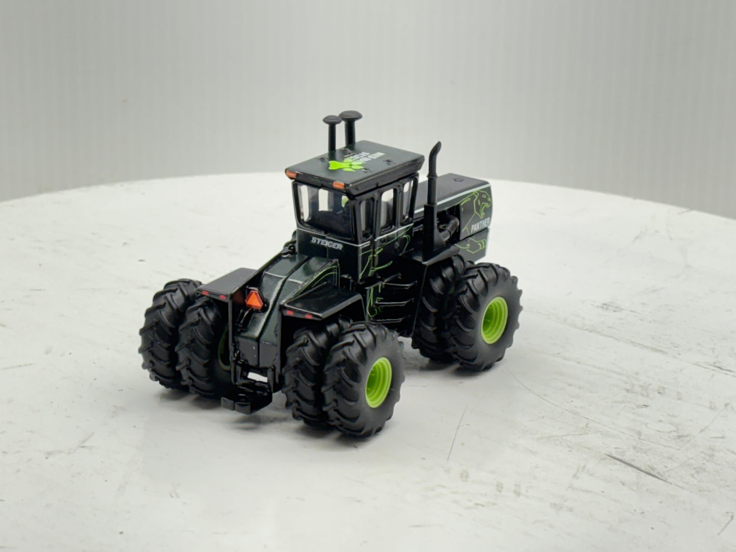 1/64 Steiger Panther