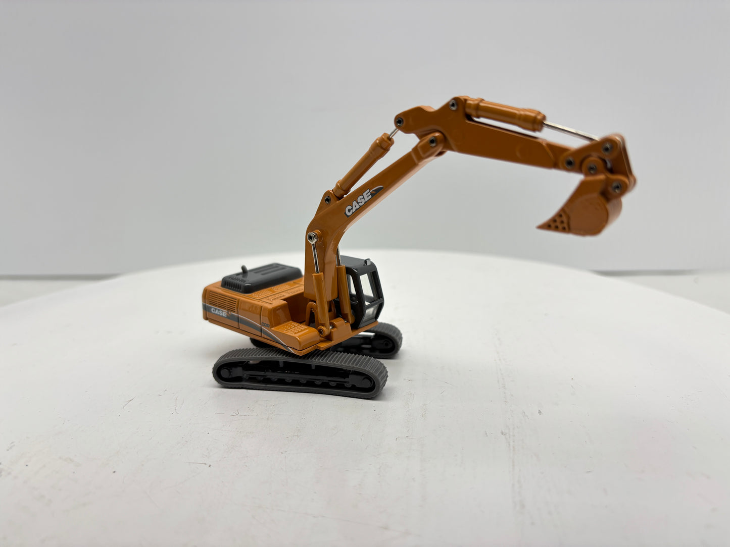 1/87 Case CX330