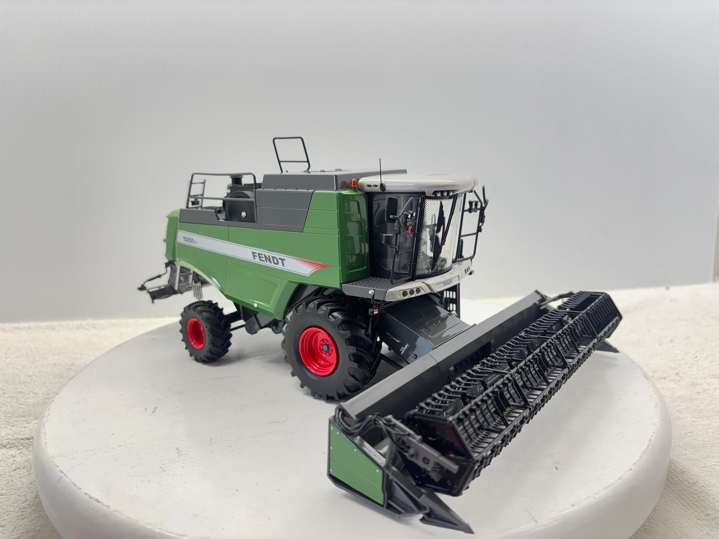 1/32 Fendt 5255L