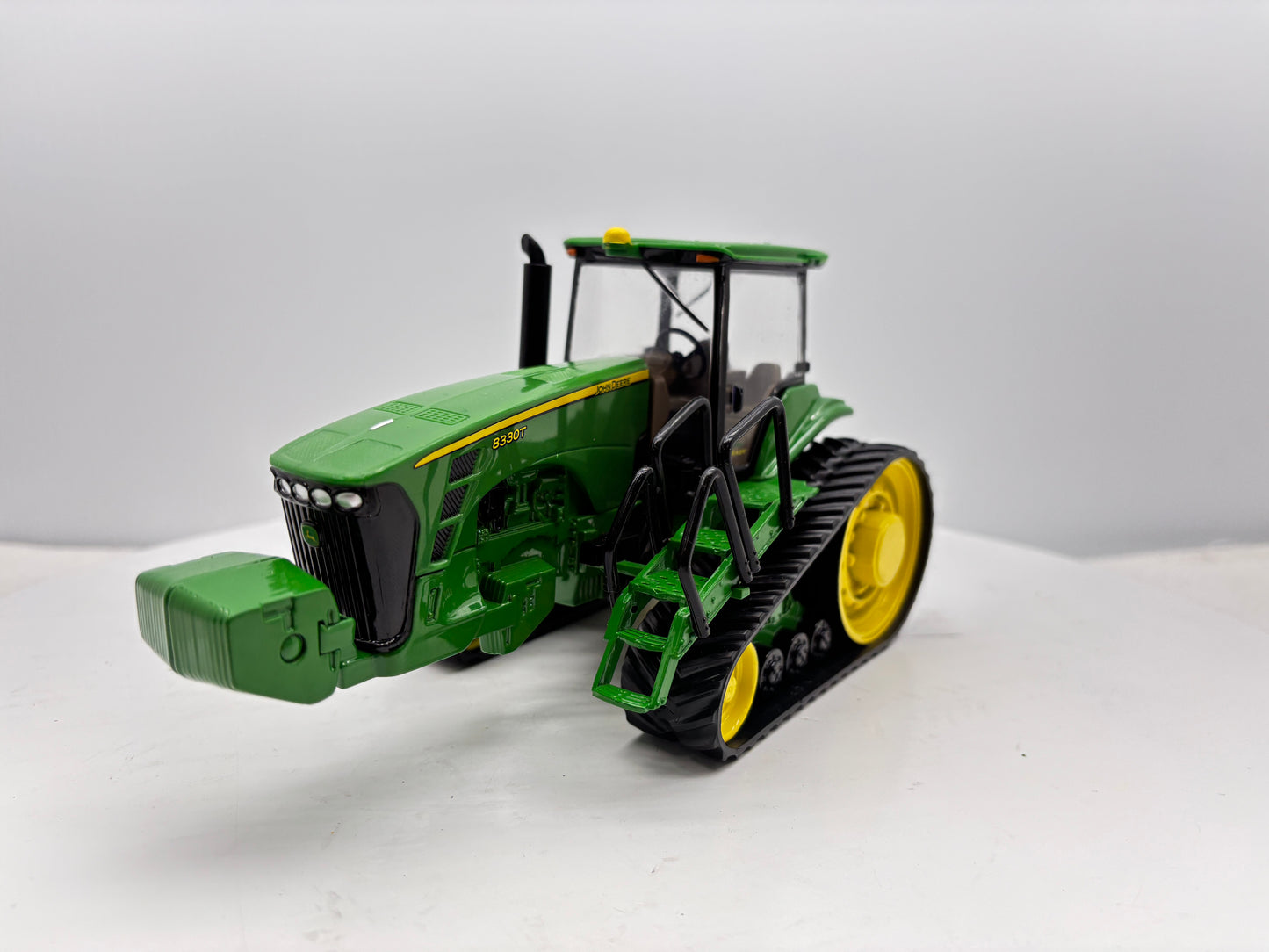 1/32 John Deere 8330T