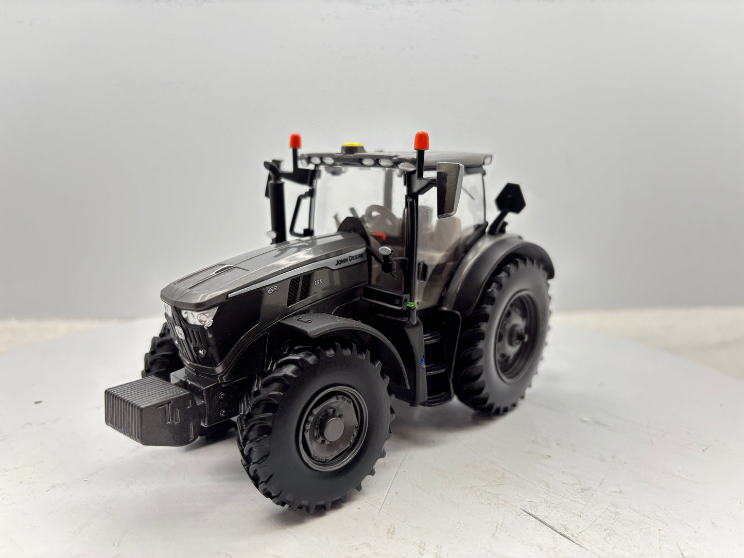 1/32 John Deere 6R 155 Charcoal