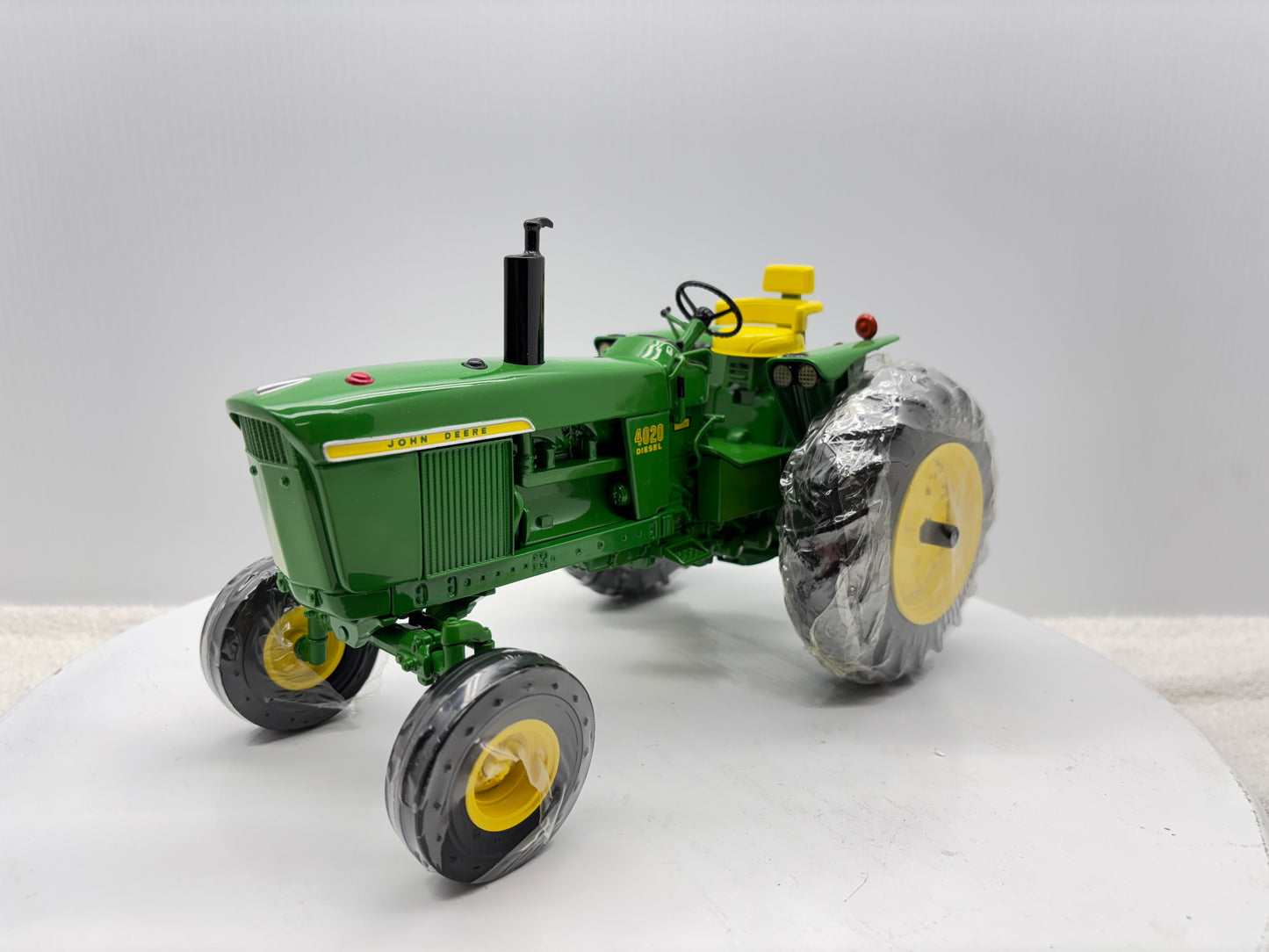 1/16 John Deere 4020 Precision