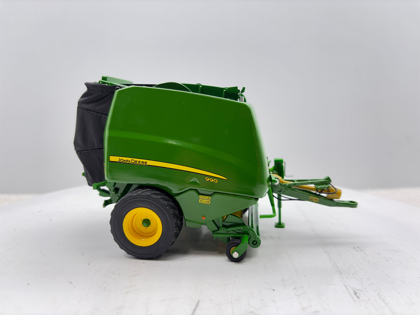 1/32 John Deere 990
