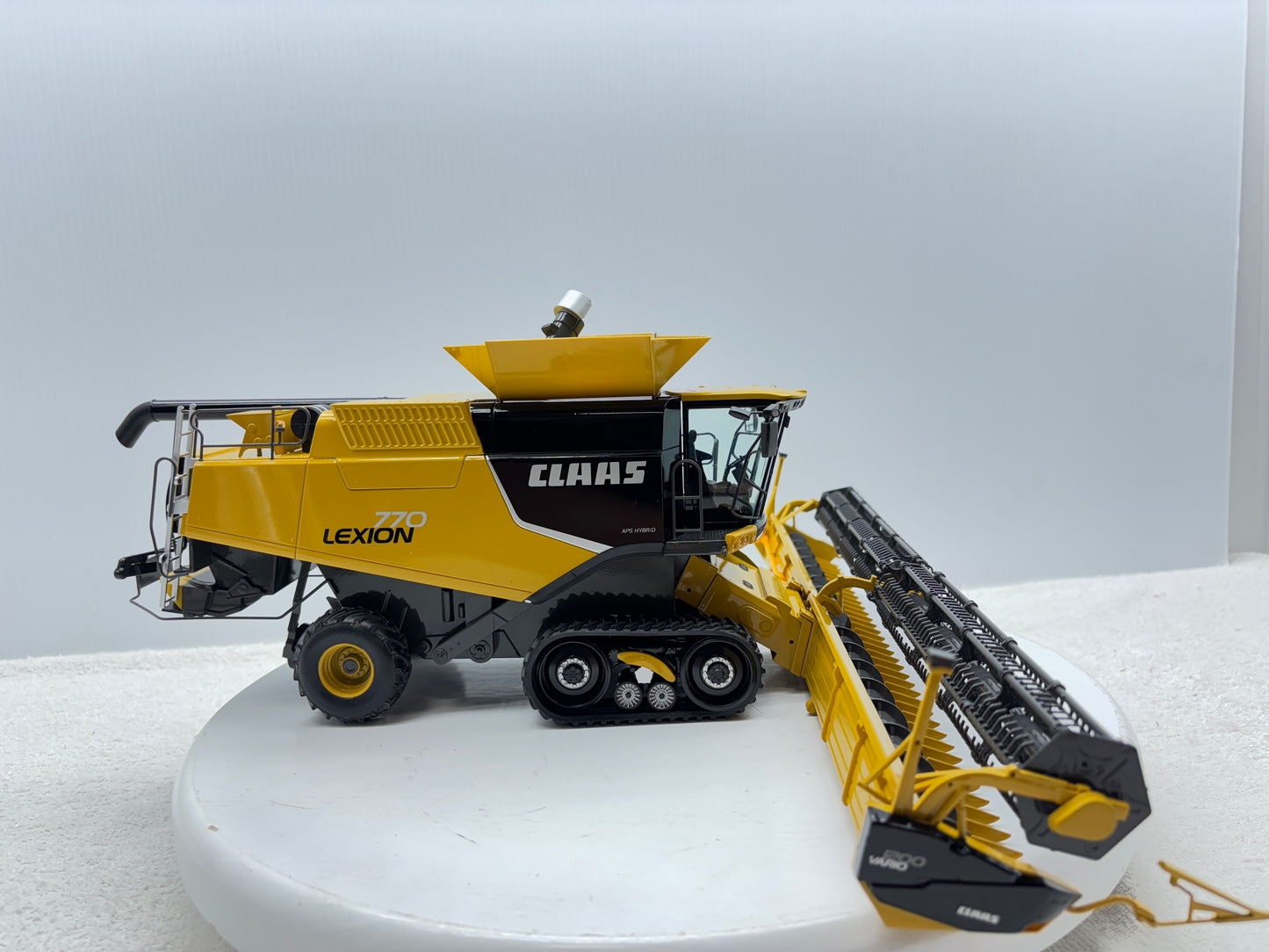 1/32 Lexion 770TT