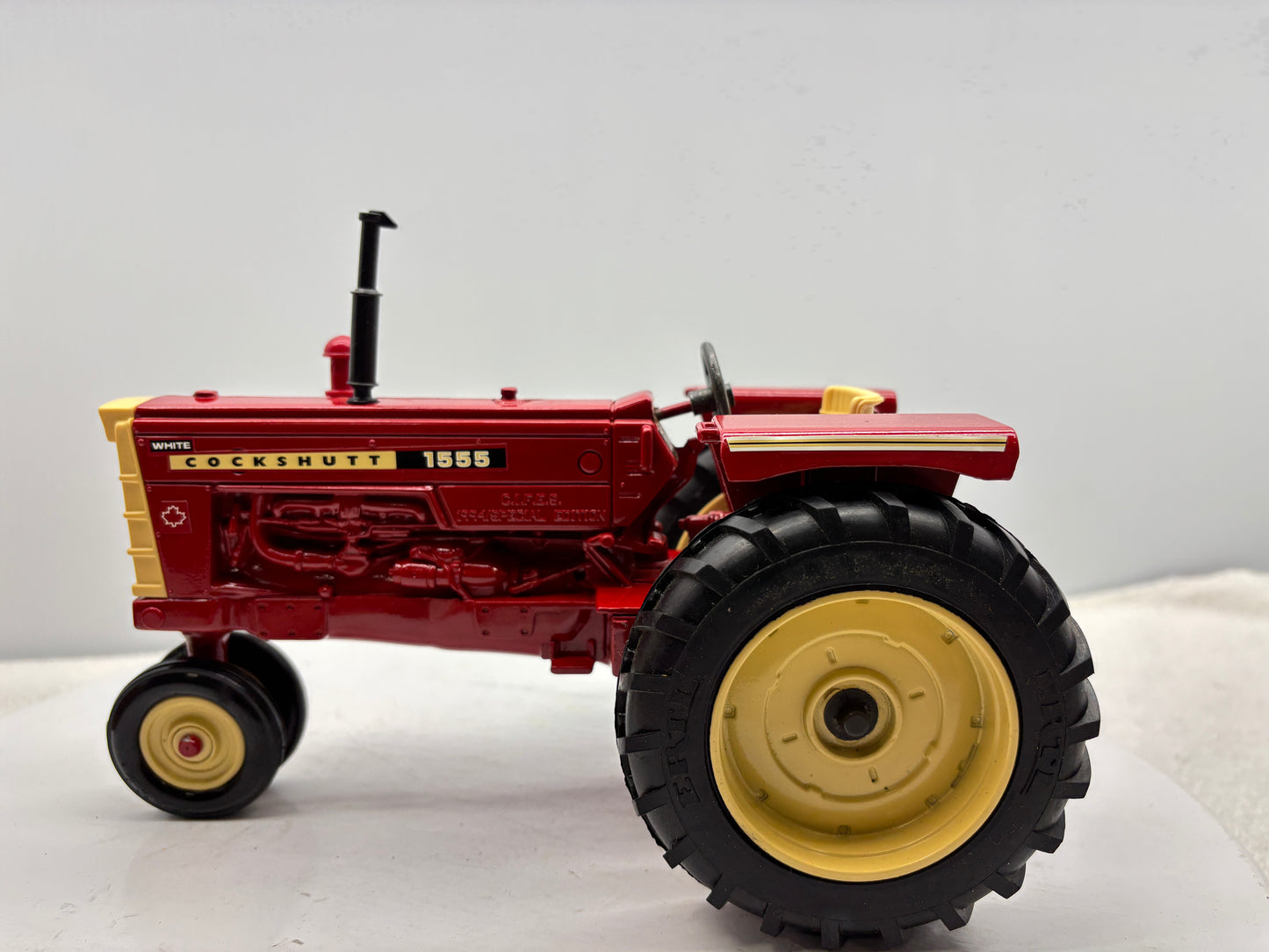 1/16 Cockshutt 1555 C.I.F.E.S