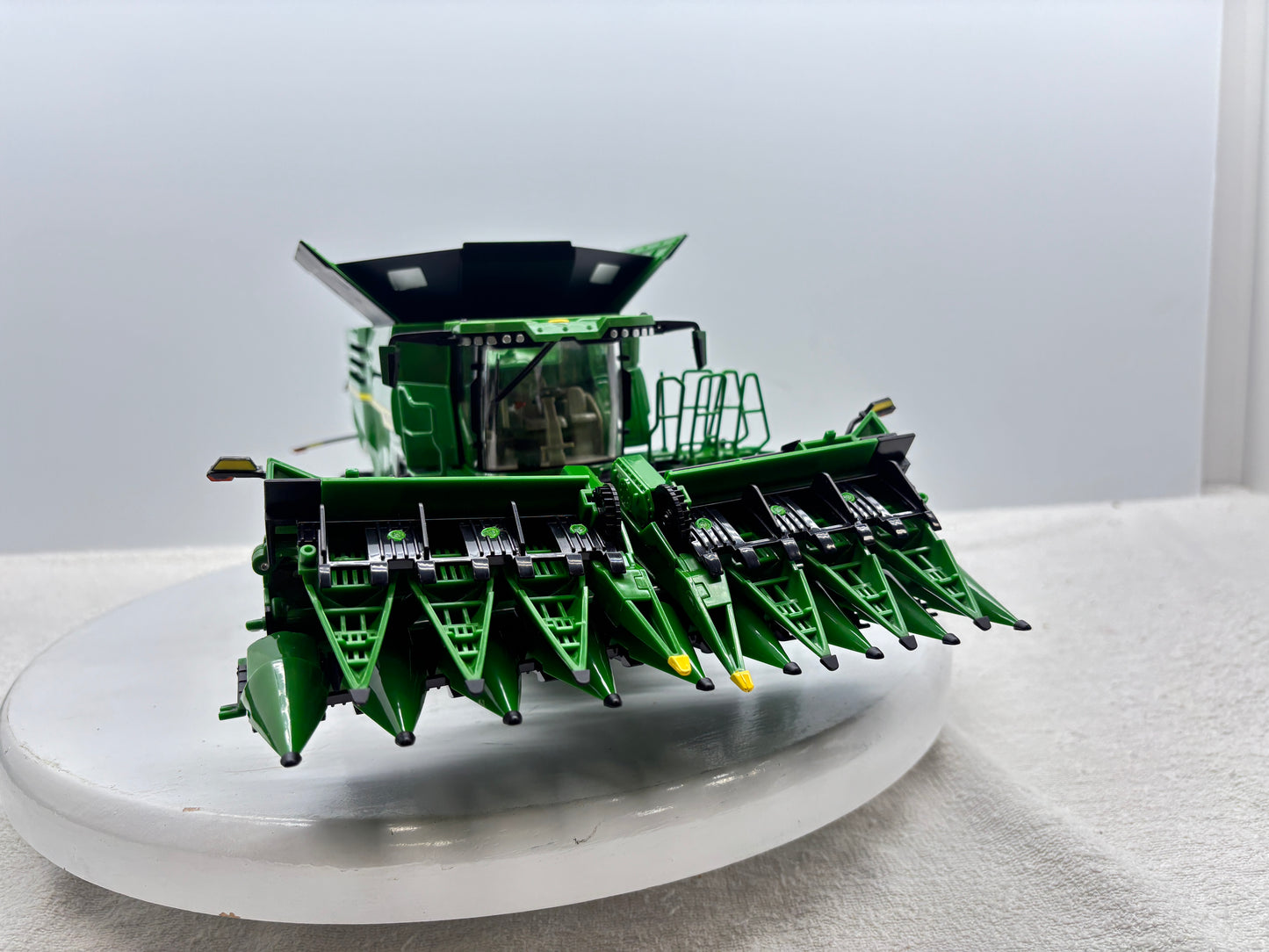 1/32 John Deere X9 1000 Prestige