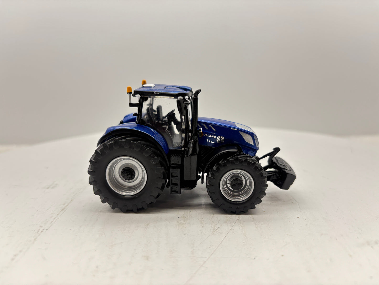 1/64 New Holland T7.315