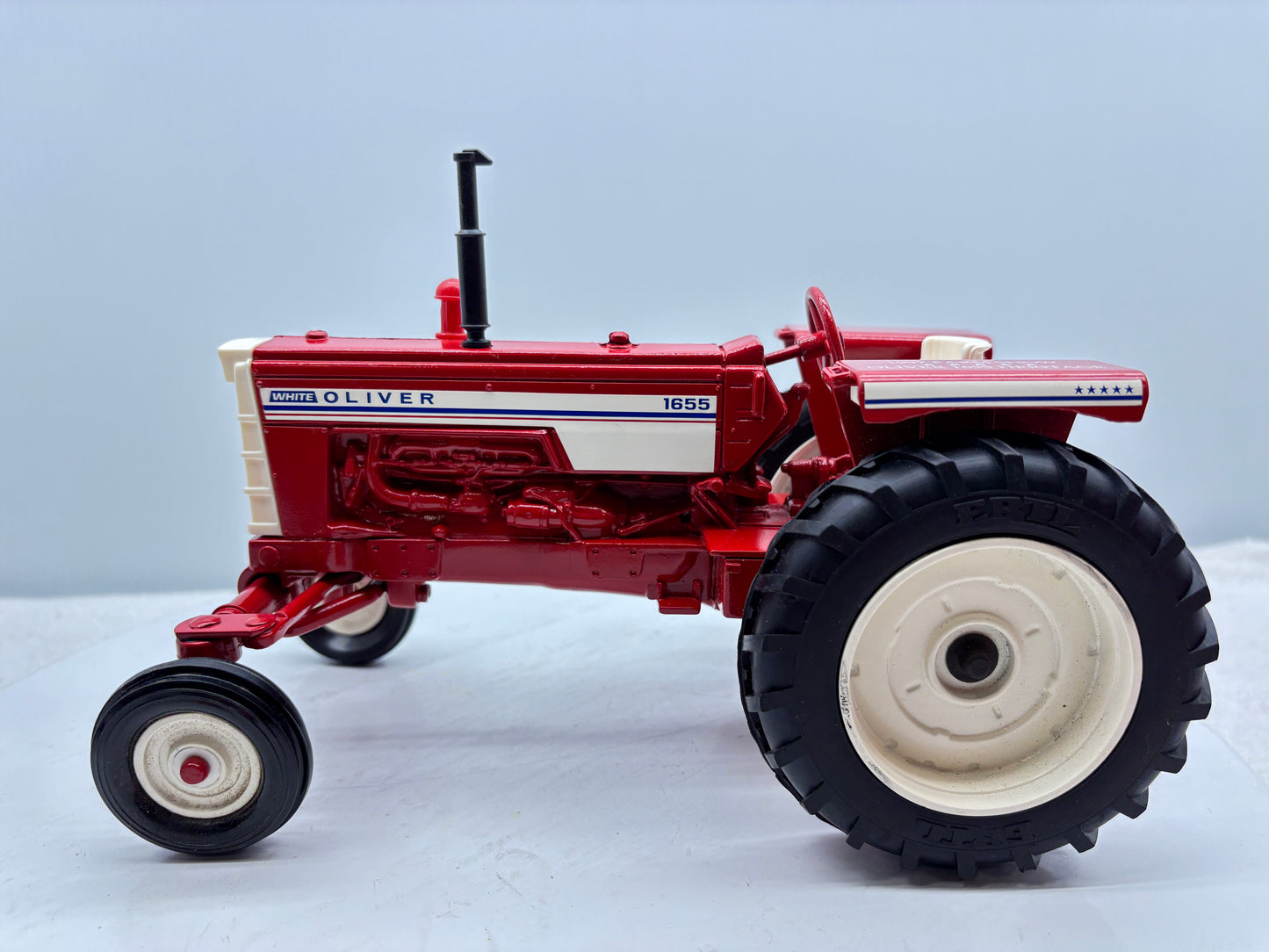 1/16 Oliver 1655 Farm Show Edition