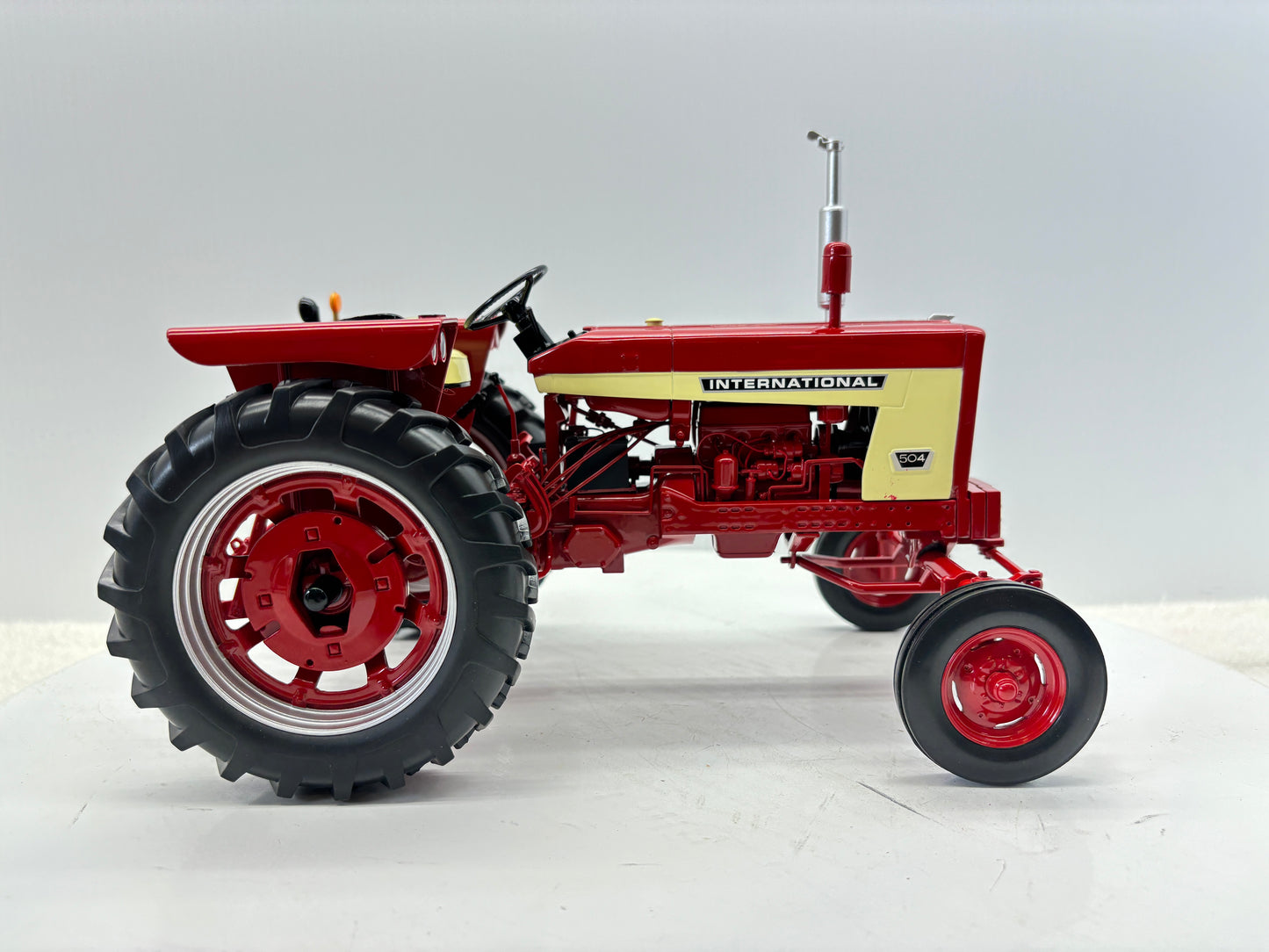 1/16 International 504