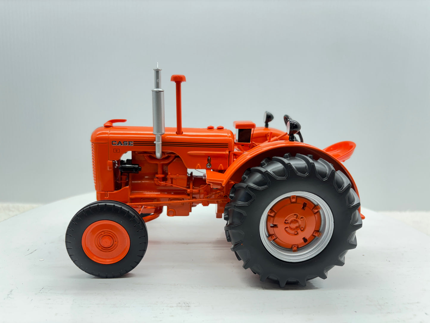 1/16 Case Model D Wide Front