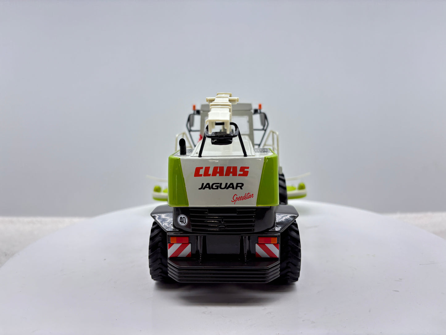 1/32 Claas Jaguar 900
