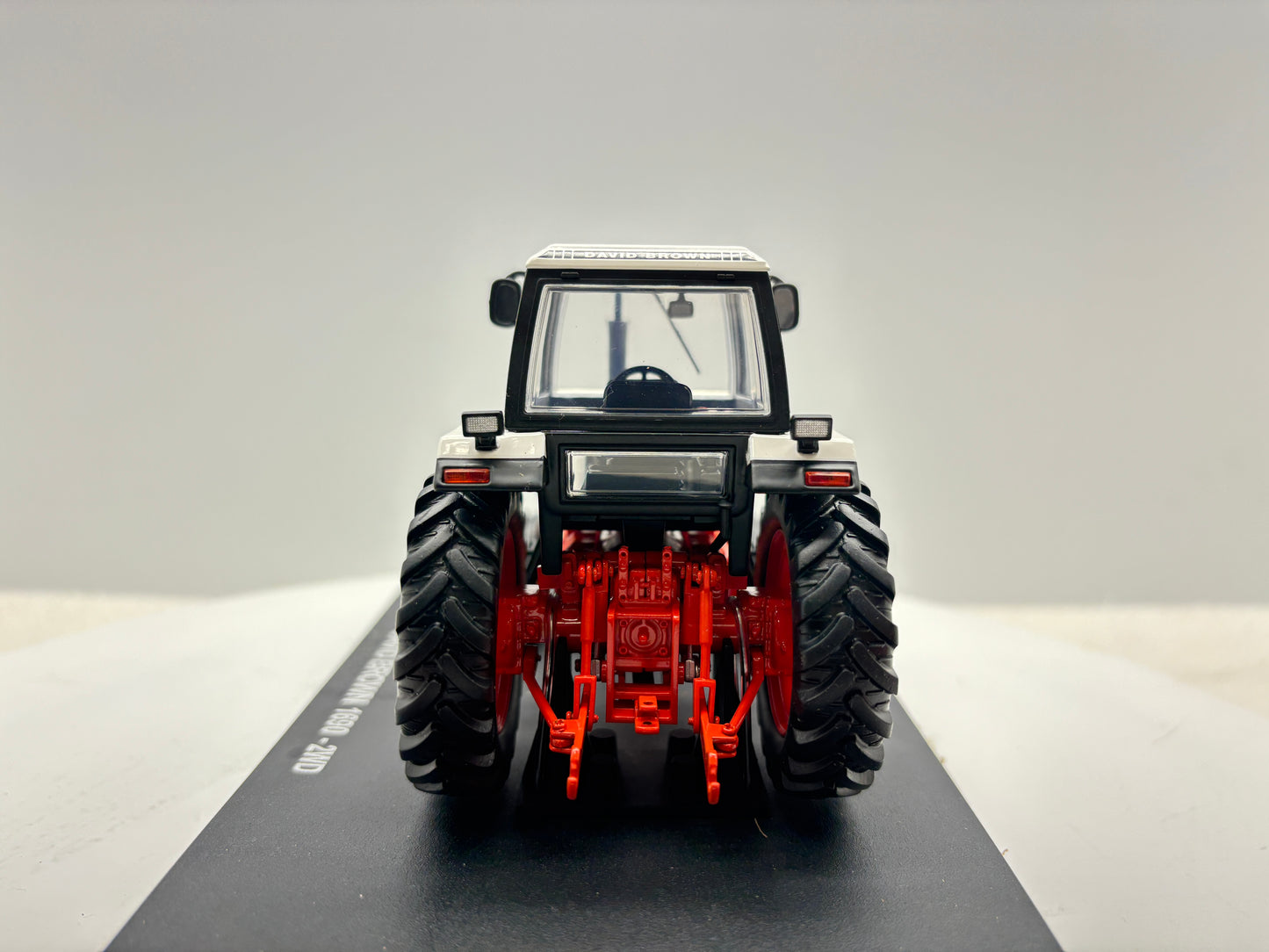 1/32 David Brown 2WD