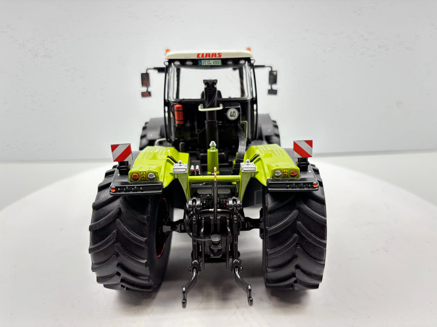 1/32 Claas 4500 Xerion